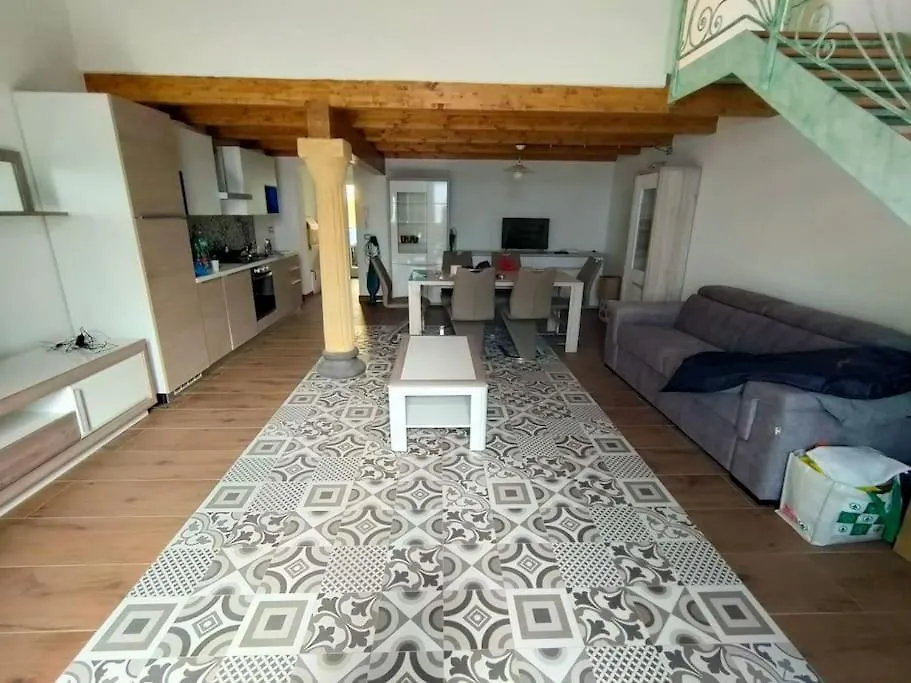 Holiday home La Dimora Degli Scalzi Cabras Villa